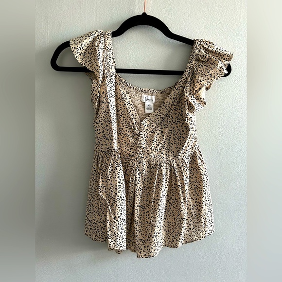 Japna Tops - Japna Cheetah Blouse NWOT